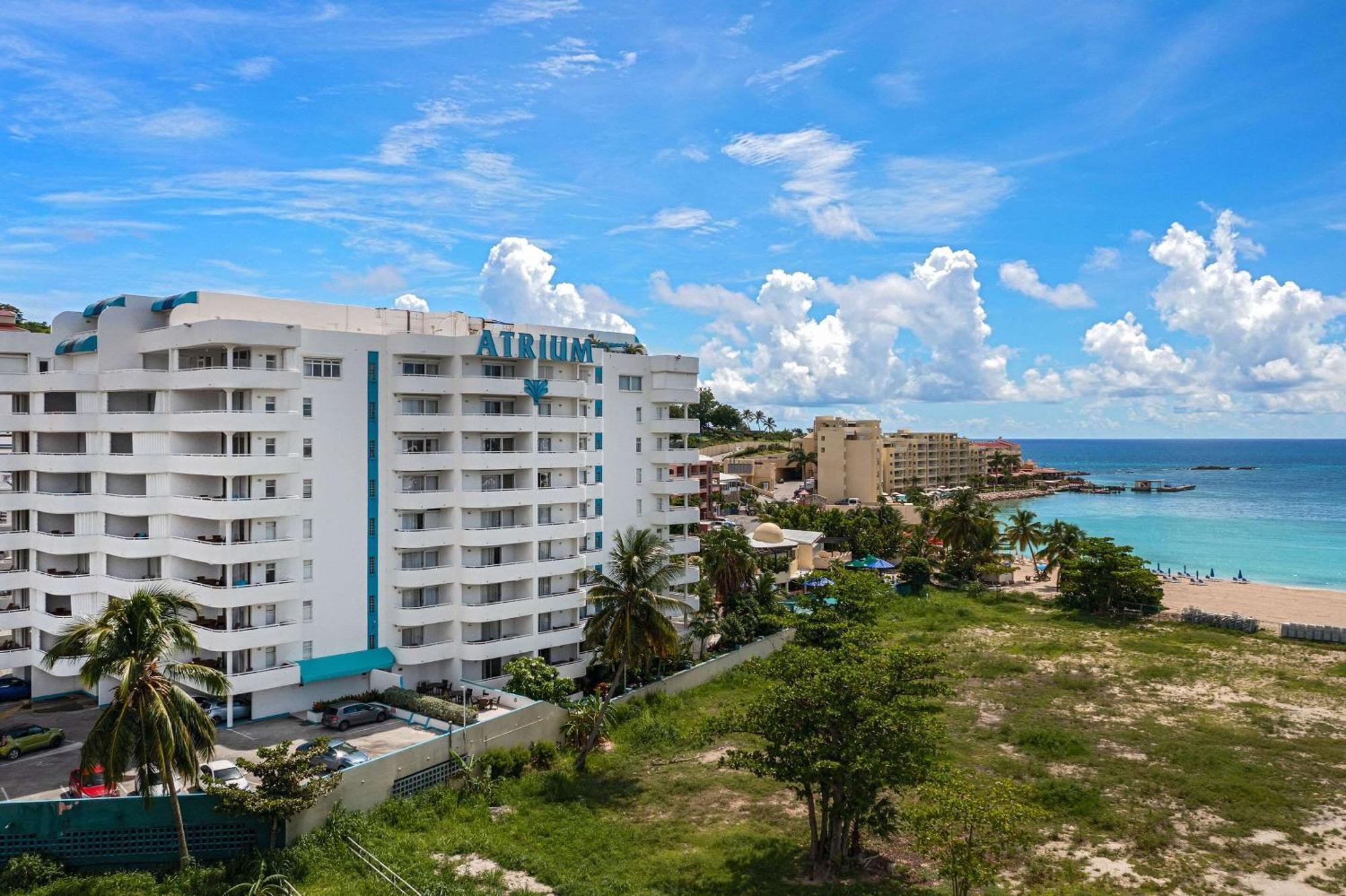 The Atrium Beach Resort And Spa, Ascend Hotel Collection خليج سِمبسون المظهر الخارجي الصورة